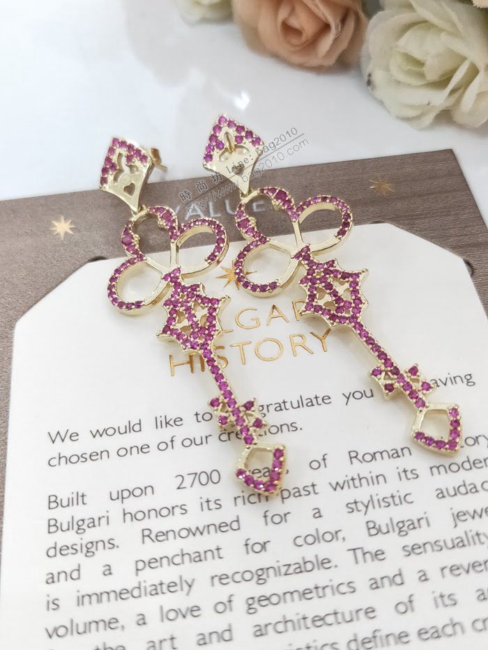 Bvlgari飾品 寶格麗新品迷彩晶鑽鑰匙耳釘耳環  zgbq3250